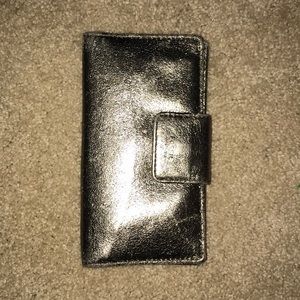 Fossil wallet metallic